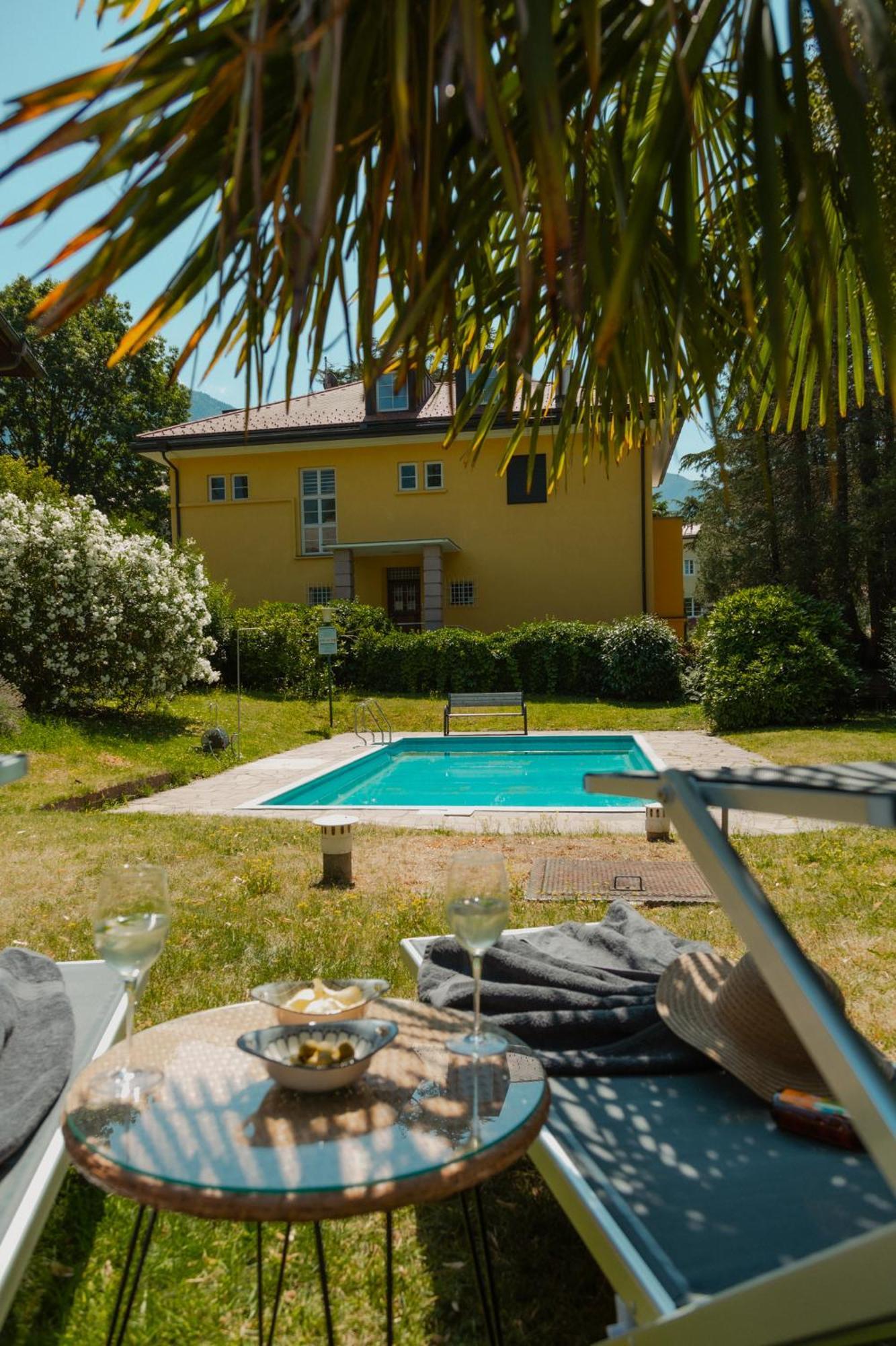 Pool House Мерано Екстериор снимка